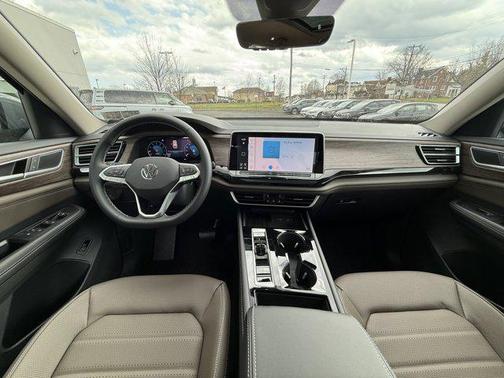 2025 Volkswagen Atlas 2.0T SEL