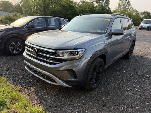 2022 Volkswagen Atlas 3.6L SE w/Technology