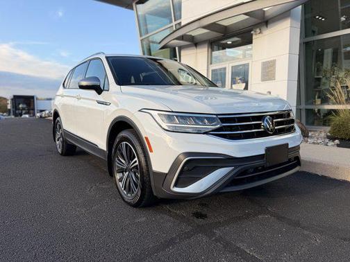 2024 Volkswagen Tiguan 2.0T Wolfsburg Edition