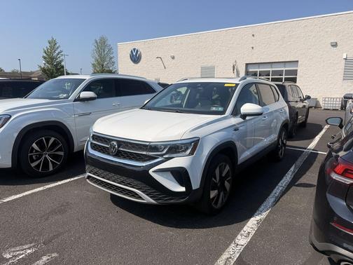 2024 Volkswagen Taos 1.5T SEL
