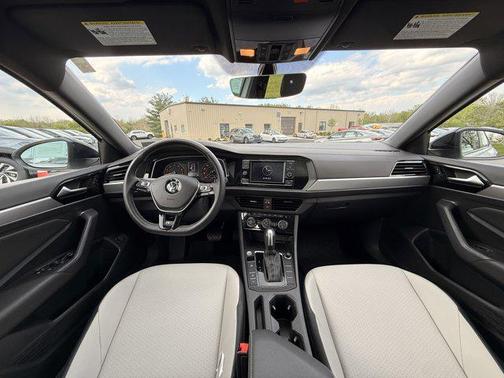 2021 Volkswagen Jetta 1.4T R-Line