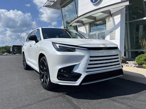 2024 Lexus TX 500h F SPORT Premium