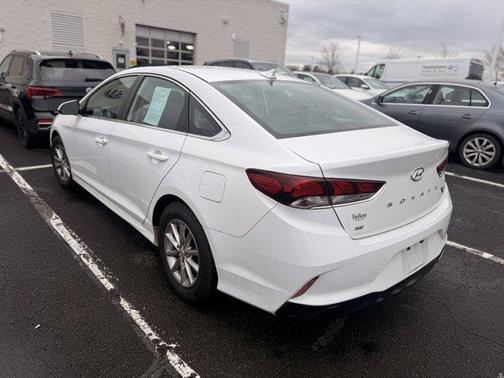 2019 Hyundai SONATA SE