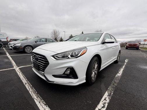 2019 Hyundai SONATA SE