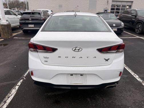 2019 Hyundai SONATA SE