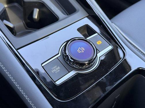 2026 Volkswagen Tiguan 2.0T SEL R-Line 4MOTION