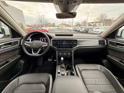 2023 Volkswagen Atlas 3.6L SEL Premium