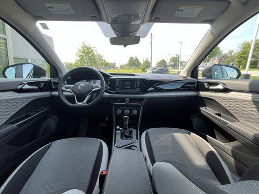 2024 Volkswagen Taos 1.5T S