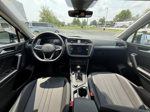 2024 Volkswagen Tiguan 2.0T SE 4MOTION