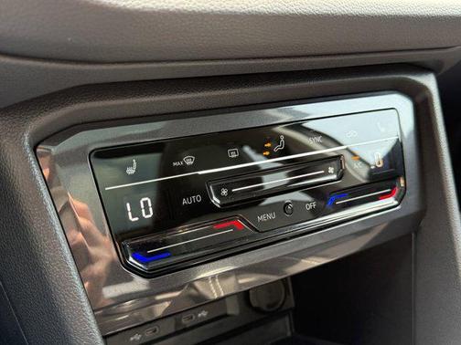 2024 Volkswagen Tiguan 2.0T SE 4MOTION