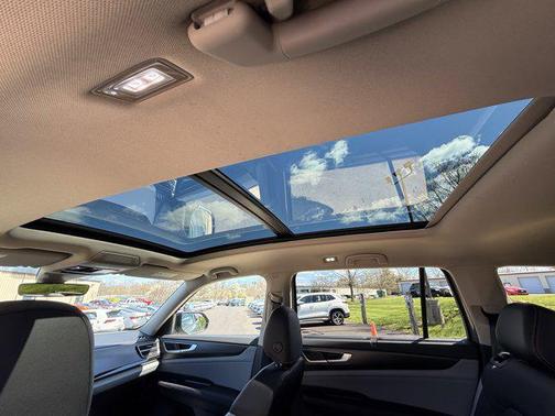 Pure Gray 2025 Volkswagen Atlas 2.0T Peak Edition