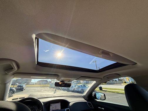 2017 Acura TLX V6 w/Advance Package