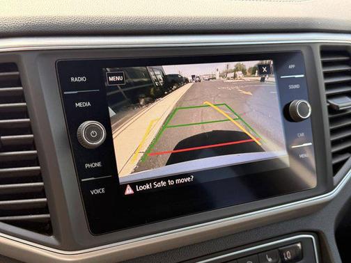 2019 Volkswagen Atlas 3.6L SE w/Technology