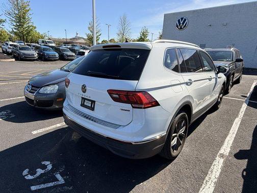 2022 Volkswagen Tiguan 2.0T SE 4MOTION