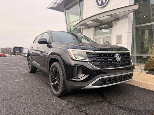 2026 Volkswagen Atlas Cross Sport 2.0T SE w/Technology 4MOTION