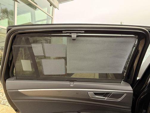 2026 Volkswagen Atlas Cross Sport 2.0T SE w/Technology 4MOTION