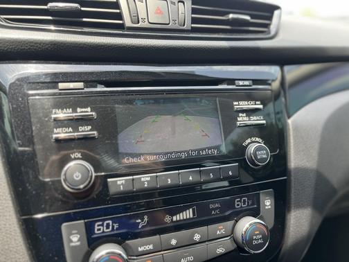 Magnetic Black 2017 Nissan Rogue Sport SV