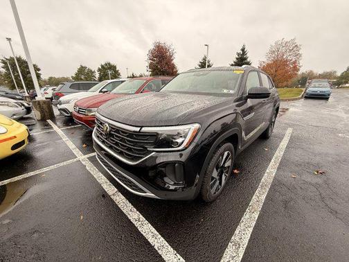 2025 Volkswagen Atlas Cross Sport 2.0T SE w/Technology 4MOTION