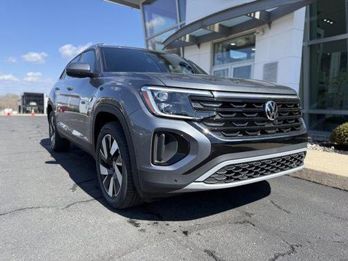 2025 Volkswagen Atlas Cross Sport 2.0T SE w/Technology 4MOTION