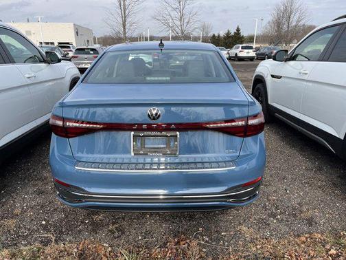 2025 Volkswagen Jetta 1.5T SEL