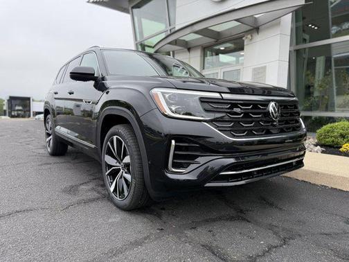 2025 Volkswagen Atlas 2.0T SEL Premium R-Line 4MOTION