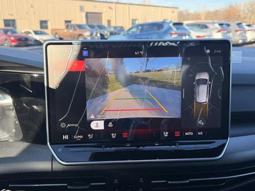 2026 Volkswagen Golf GTI 2.0T SE DSG