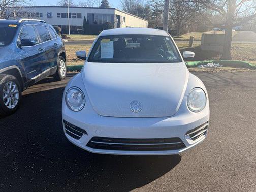 2017 Volkswagen Beetle 1.8T SE