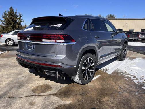 2025 Volkswagen Atlas Cross Sport 2.0T SEL Premium