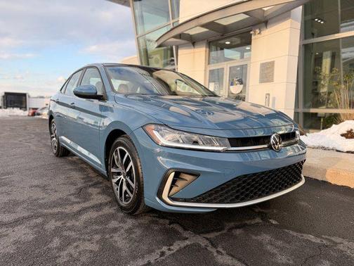 2025 Volkswagen Jetta 1.5T SE