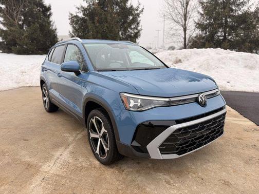 2026 Volkswagen Taos SEL