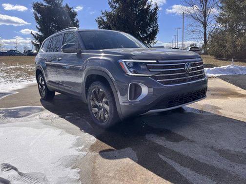 2025 Volkswagen Atlas 2.0T SE w/Technology 4MOTION