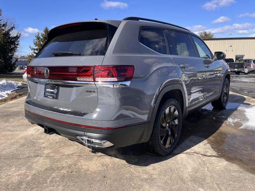 2025 Volkswagen Atlas 2.0T SE w/Technology 4MOTION