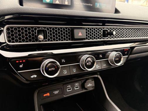 2022 Honda Civic Touring