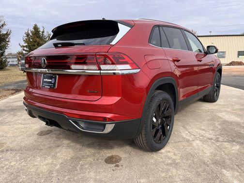 2025 Volkswagen Atlas Cross Sport 2.0T SE w/Technology 4MOTION