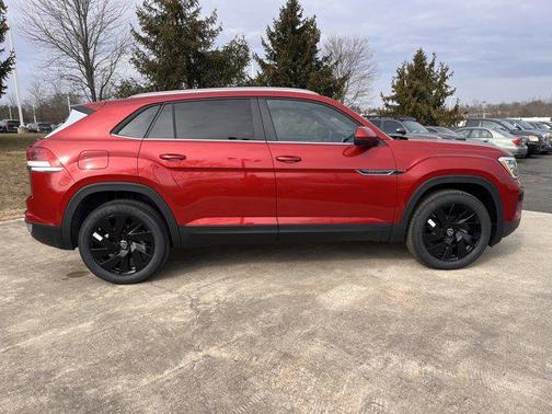 2025 Volkswagen Atlas Cross Sport 2.0T SE w/Technology 4MOTION