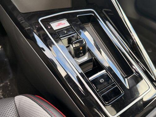 2026 Volkswagen Golf GTI 2.0T S DSG