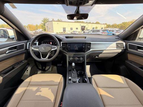 2022 Volkswagen Atlas Cross Sport 3.6L V6 SE w/Technology