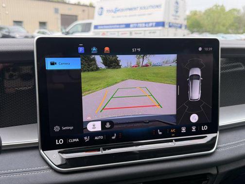 2025 Volkswagen Tiguan 2.0T SE 4MOTION