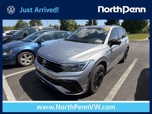 Silver 2023 Volkswagen Tiguan 2.0T SE R-Line Black 4MOTION