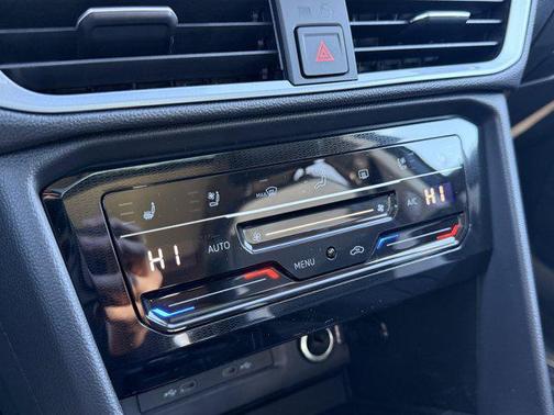 2026 Volkswagen Taos SEL