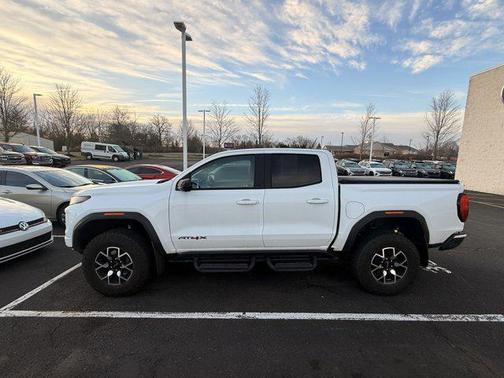 Summit White 2024 GMC Canyon AT4X