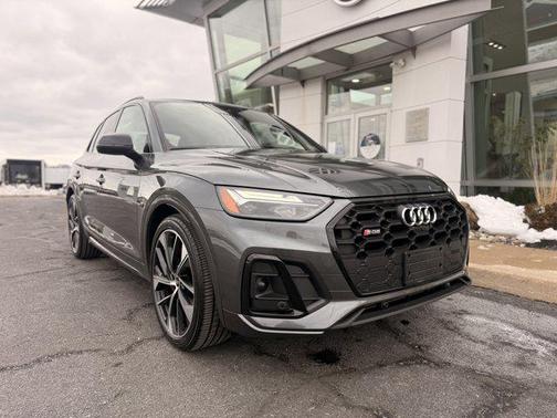 2023 Audi SQ5 3.0T Premium Plus