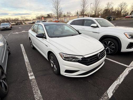 2019 Volkswagen Jetta 1.4T R-Line