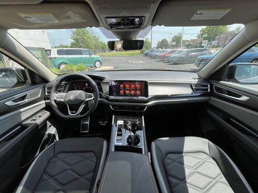 2025 Volkswagen Atlas 2.0T Peak Edition