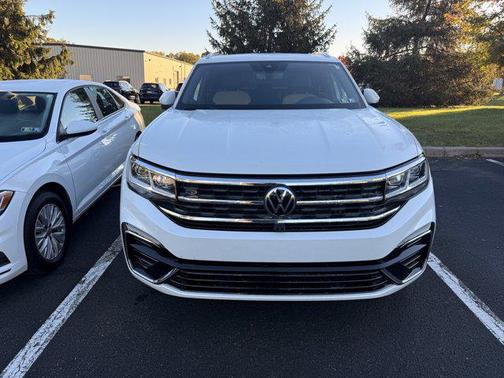 2023 Volkswagen Atlas Cross Sport 3.6L V6 SEL Premium R-Line