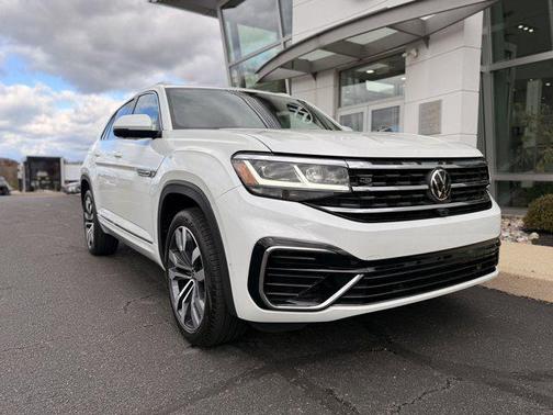 2023 Volkswagen Atlas Cross Sport 3.6L V6 SEL Premium R-Line