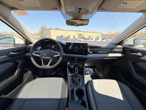 Opal White Pearl 2026 Volkswagen Jetta 1.4T SE