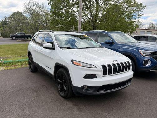 Bright White Clearcoat 2016 Jeep Cherokee High Altitude