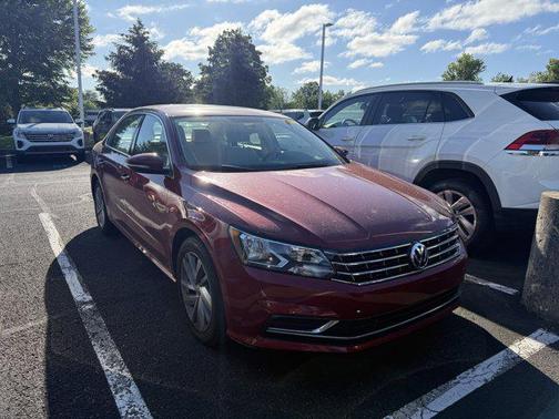 2018 Volkswagen Passat 2.0T SE