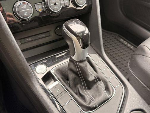 2023 Volkswagen Taos 1.5T SEL